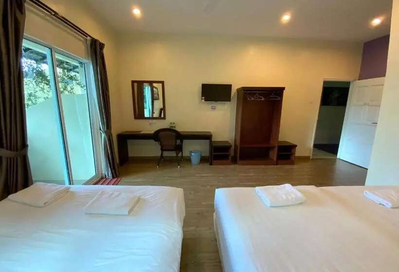 اتاق لوکس خانوادگی, Arundina Cameron Highlands