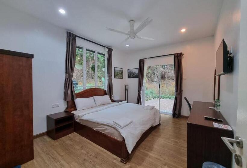 غرفة ديلوكس سرير كينج, Arundina Cameron Highlands