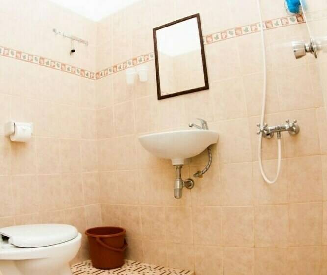 スーペリアールーム, Omah Sastro