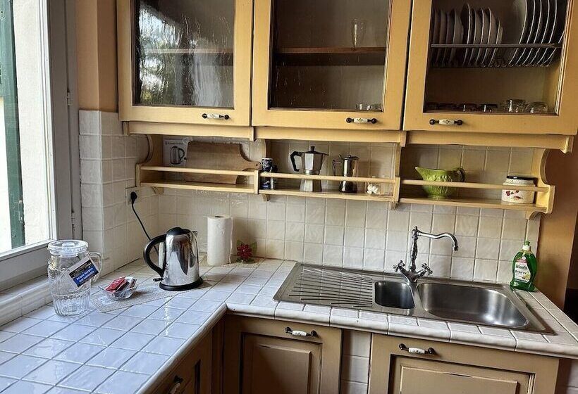 اتاق راحتی, Villa Sargiano