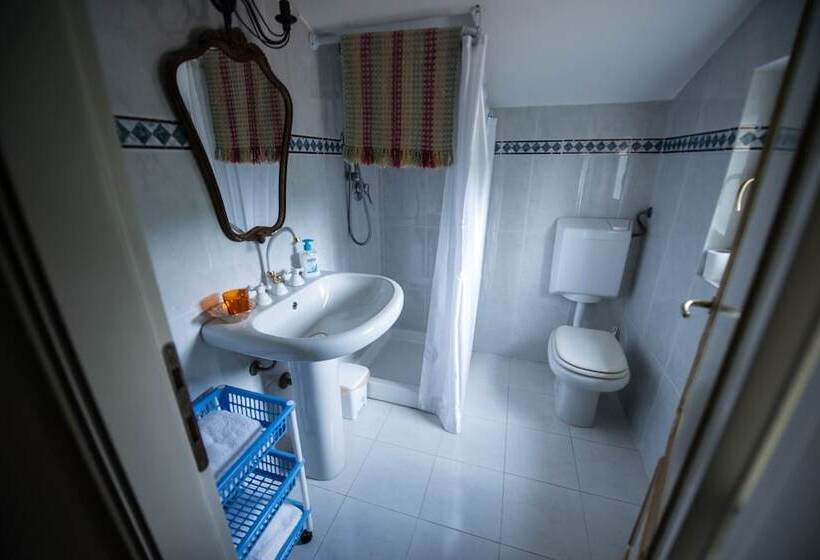 ویلای 3 خوابه, Villa Sargiano