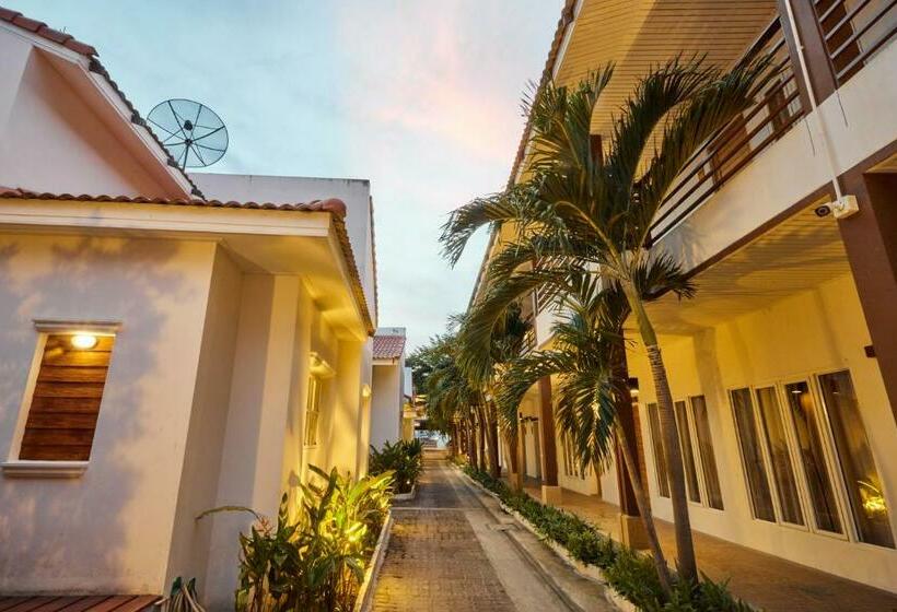 Номер Superior, Talay Hotel And Villa Cha Am
