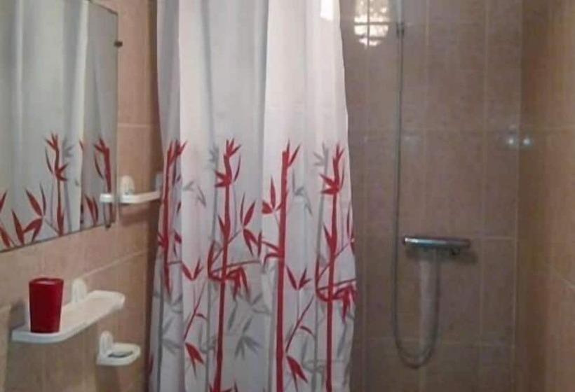 اتاق استاندارد, Riad Azrou