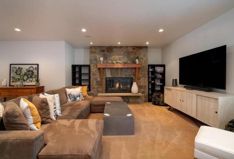 1ベッドルームハウス, The Porches