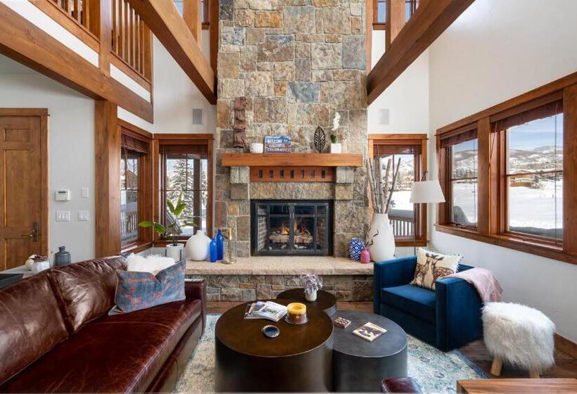 1ベッドルームハウス, The Porches