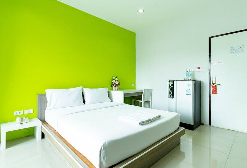 Quarto Estandar Cama Casal, Udee Living Place Hat Yai