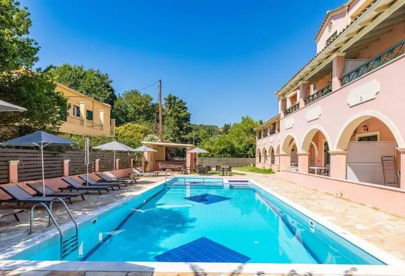 آپارتمان 1 خوابه با چشم‌انداز استخر, Bella De Lux Apts