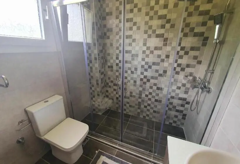 آپارتمان لوکس 1 خوابه, Bella De Lux Apts