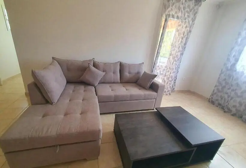 آپارتمان لوکس 1 خوابه, Bella De Lux Apts