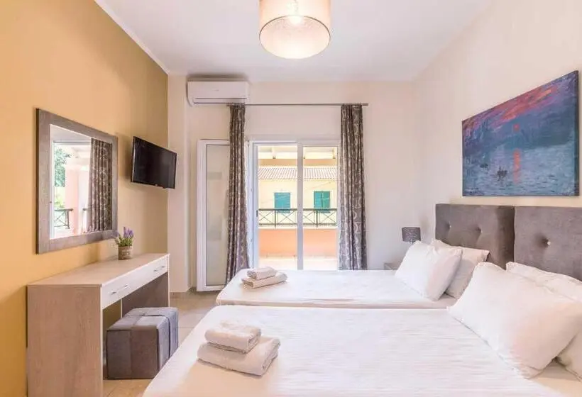 آپارتمان 1 خوابه با چشم‌انداز استخر, Bella De Lux Apts