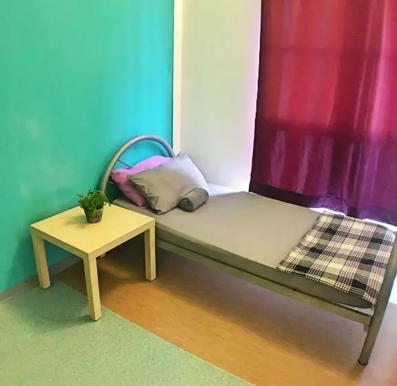 اتاق استاندارد یک تخته با سرویس بهداشتی مشترک, Lavender Guesthouse   Hostel