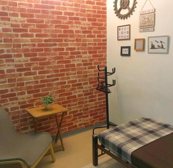 Habitació Estàndard Individual Bany Compartit, Lavender Guesthouse   Hostel