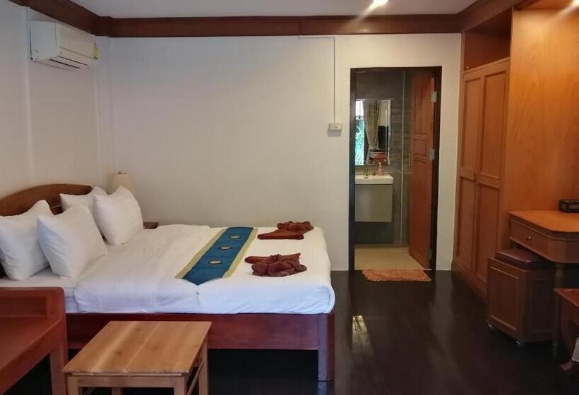 Superior bungalow garden view, Blue Diamond Resort