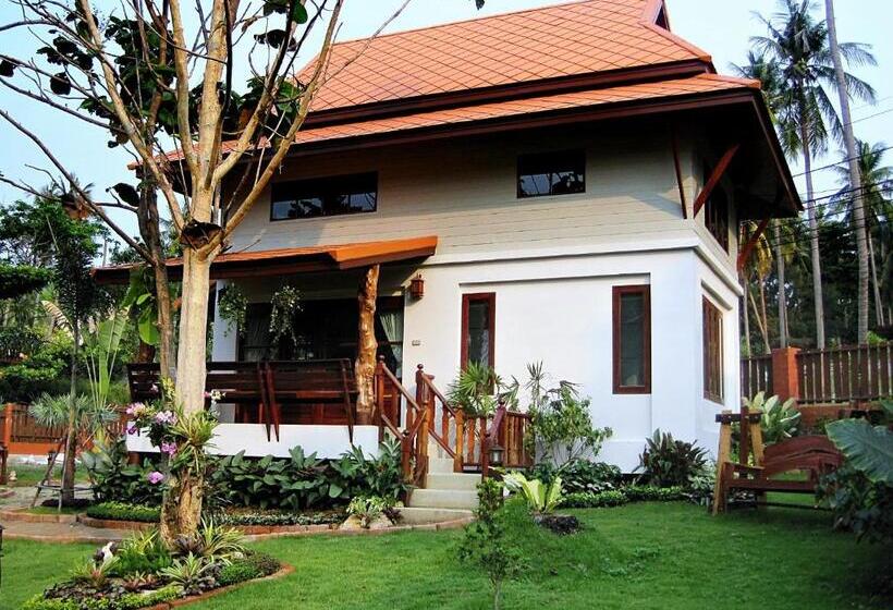 Семейное Бунгало, Blue Diamond Resort