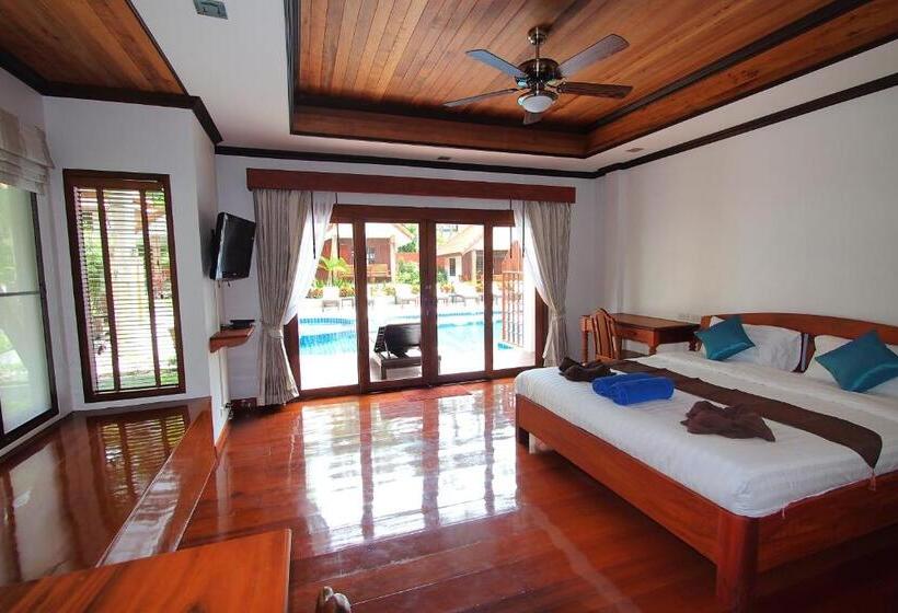 Номер Deluxe, Blue Diamond Resort