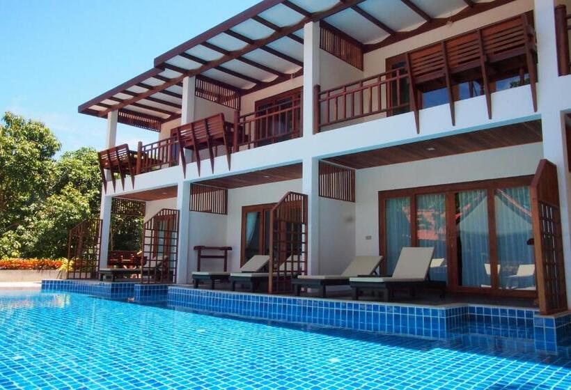 Номер Deluxe, Blue Diamond Resort