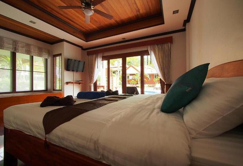 Номер Deluxe, Blue Diamond Resort