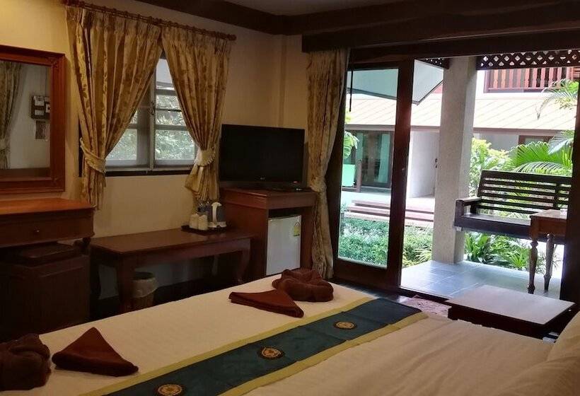 Superior bungalow garden view, Blue Diamond Resort