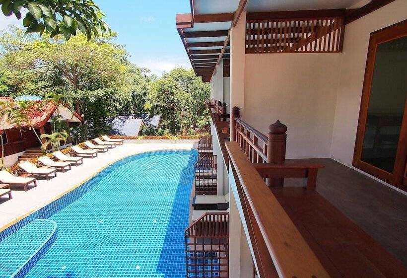 Номер Стандарт Вид на Бассейн, Blue Diamond Resort