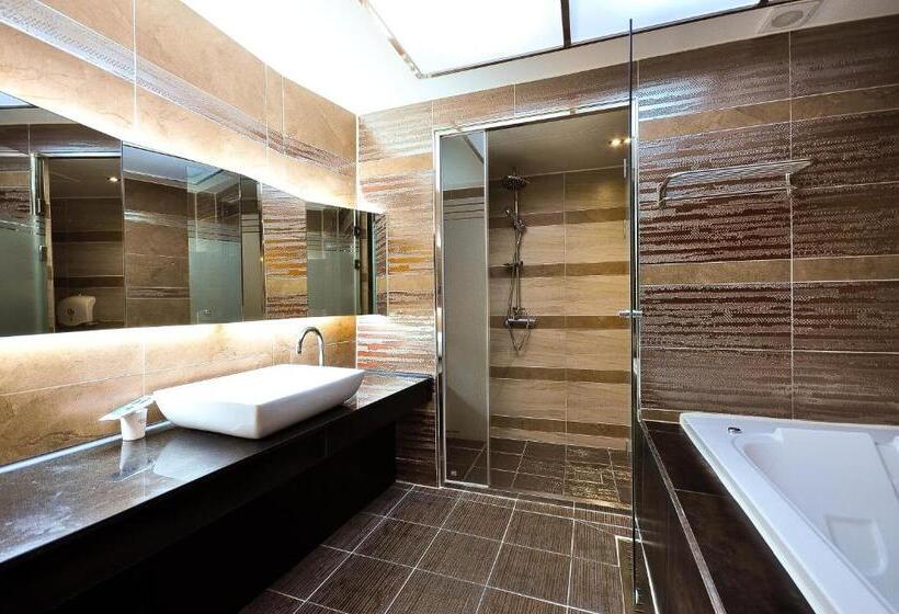 غرفة بريميوم, Boutique Hotel Aria Nampo