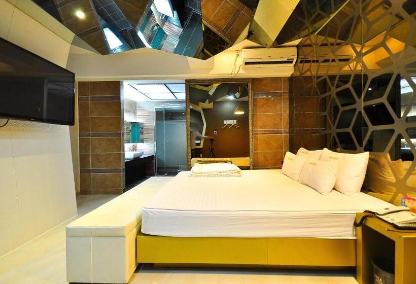 غرفة بريميوم, Boutique Hotel Aria Nampo