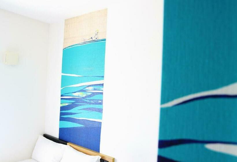 带双人床的基本房间, 8 Hotel Shonan Fujisawa