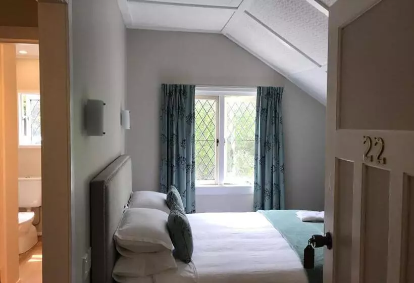 Standard-studio, Bridgehouse Lodge