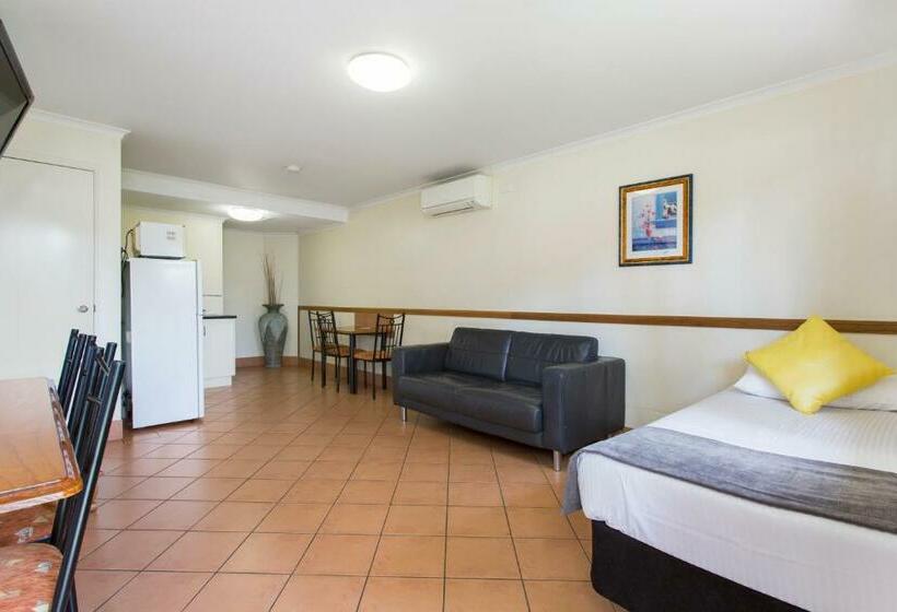 آپارتمان 1 خوابه, Glenmore Tavern