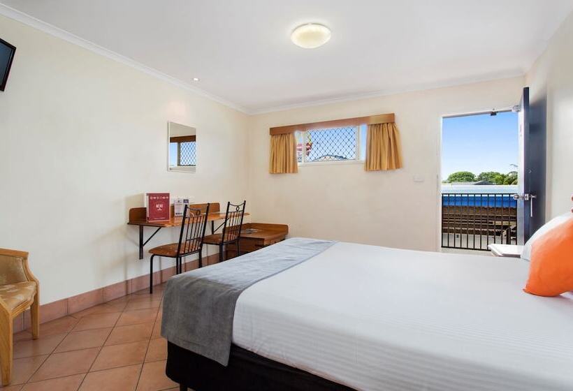 آپارتمان 1 خوابه, Glenmore Tavern