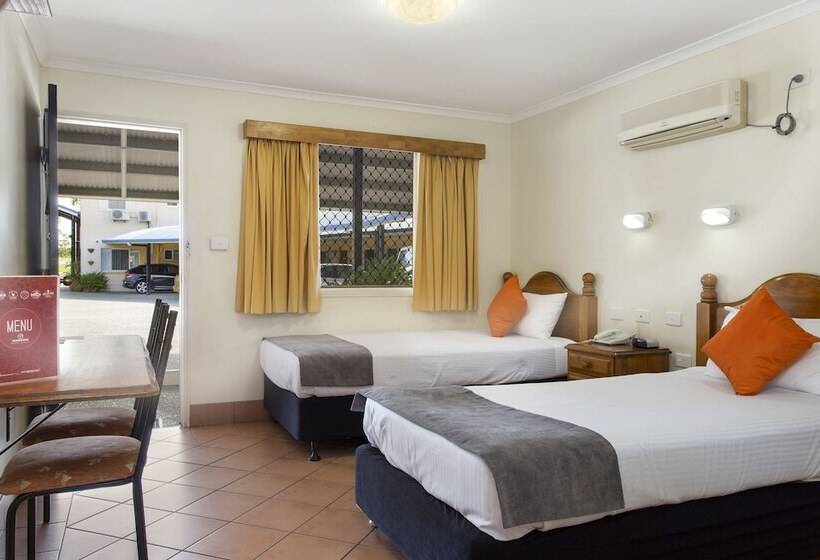 استودیوی استاندارد, Glenmore Tavern