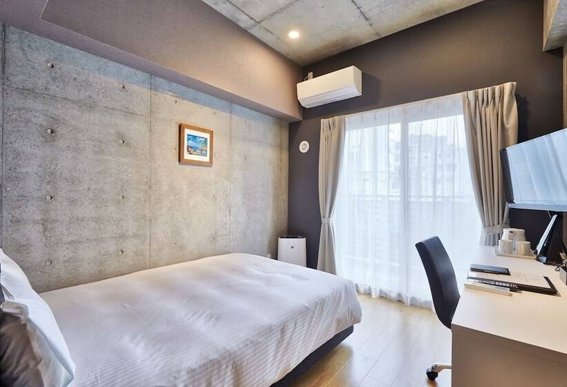 Camera Standard, Nahawest Inn