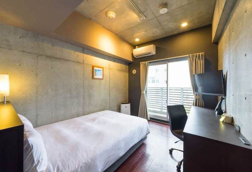 Camera Standard, Nahawest Inn