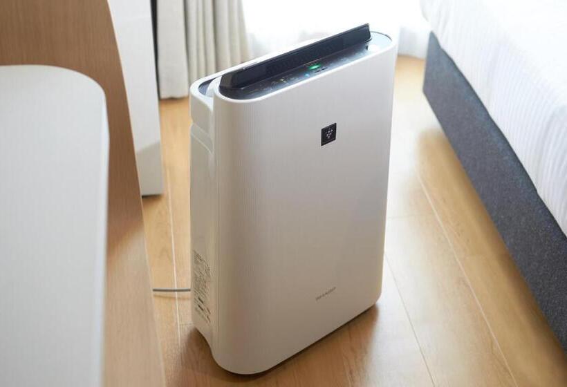 Camera Standard Piano Superiore, Nahawest Inn