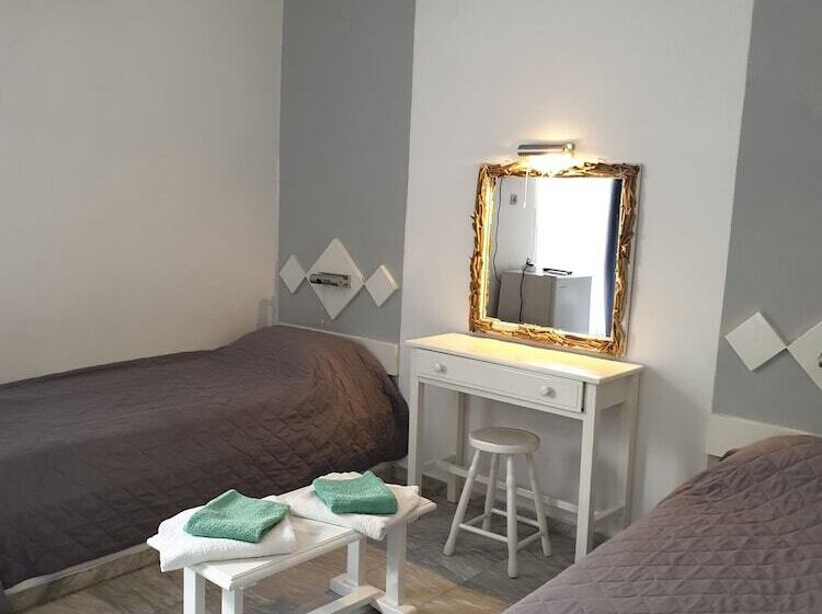 Habitación Cuádruple Estándar, Porto Castello