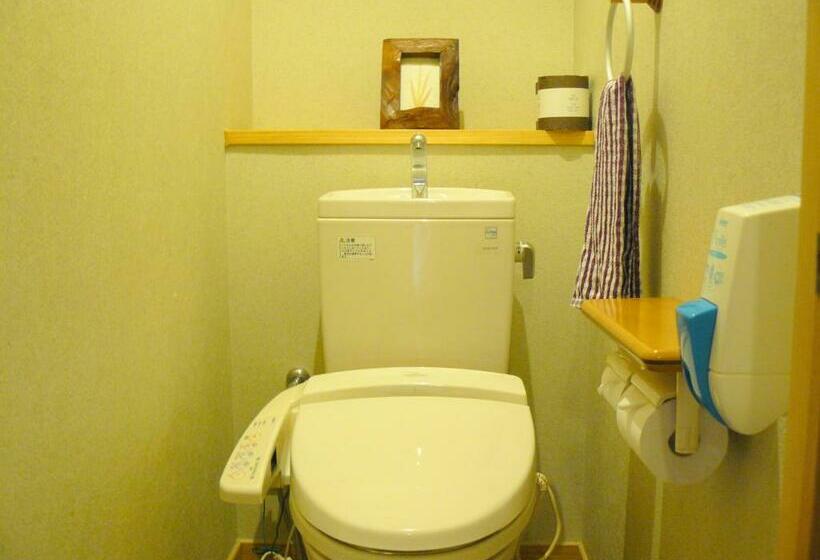 스탠다드 룸 공동 욕실, Ryokan Yamashiroya