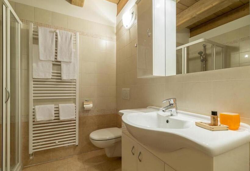 带1个卧室的公寓, Residence Civetta