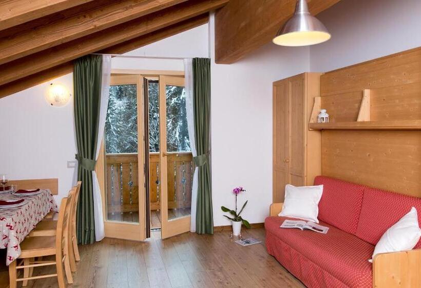 带1个卧室的高级公寓, Residence Civetta