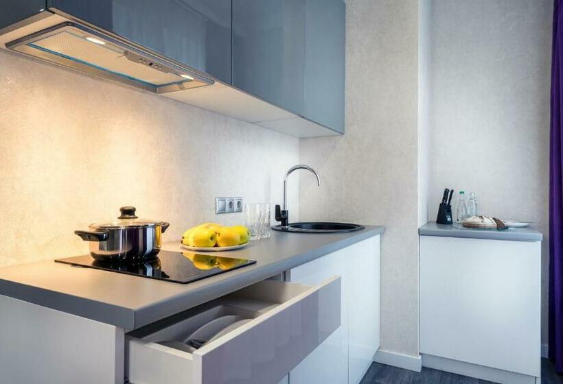 Deluxe-huoneisto 1 Makuuhuone, Status Apartments