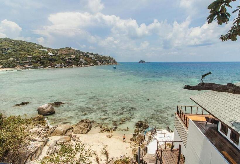 デラックスバンガロー, Taatoh Seaview Resort Sha Plus