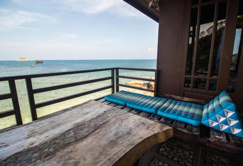 패밀리 방갈로, Taatoh Seaview Resort   Sha Plus