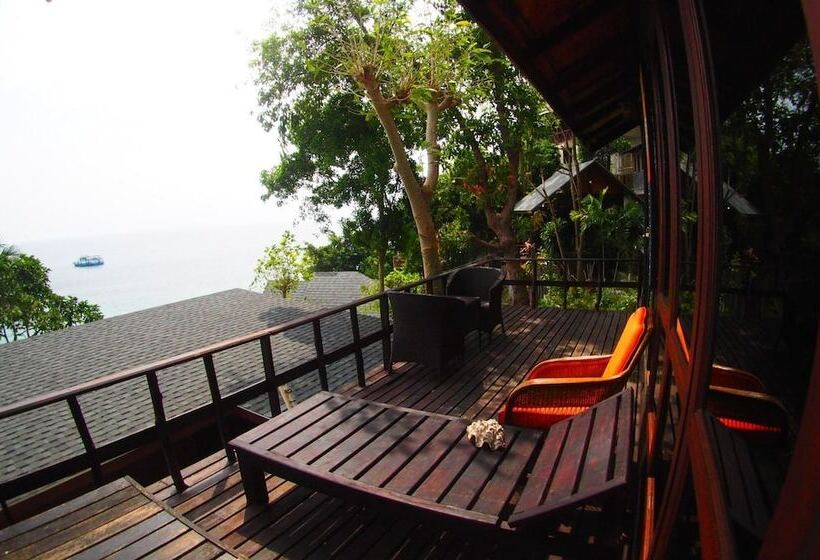 패밀리 방갈로 바다 전망, Taatoh Seaview Resort   Sha Plus
