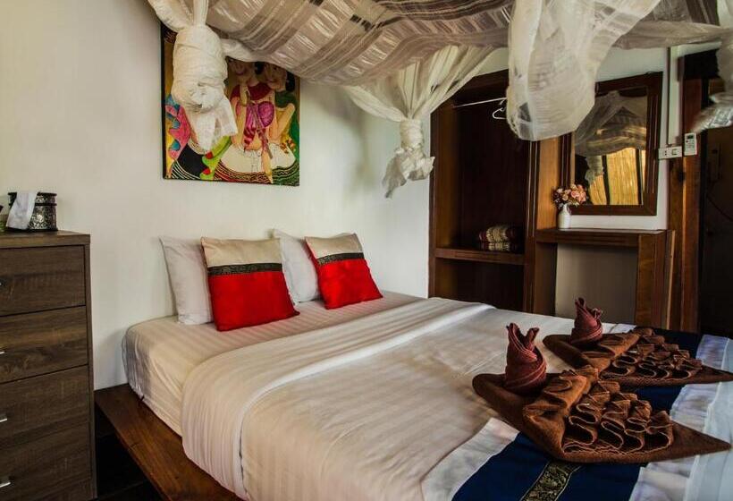 オーシャンビューのスタンダードバンガロー, Taatoh Seaview Resort Sha Plus