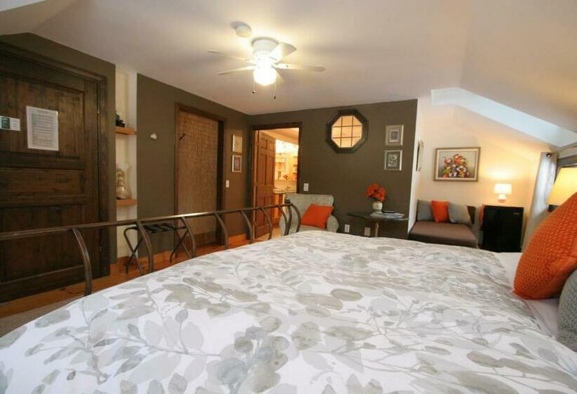 غرفة ديلوكس سرير كينج, Old Saco Inn