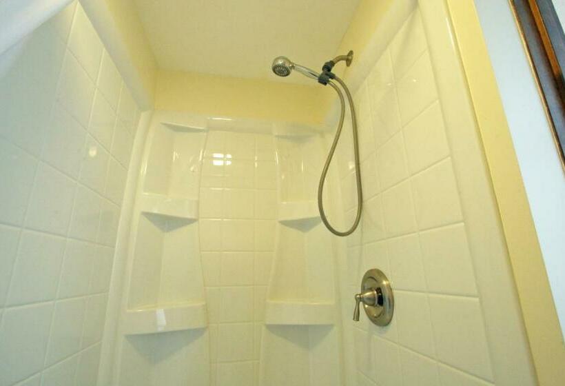 غرفة قياسية مطلّة علي الحديقة, Old Saco Inn