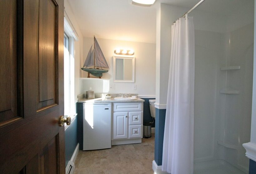 غرفة قياسية, Old Saco Inn