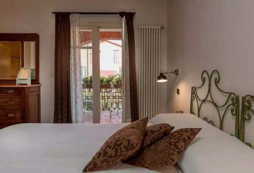 スタンダードルーム, San Martino Langhe