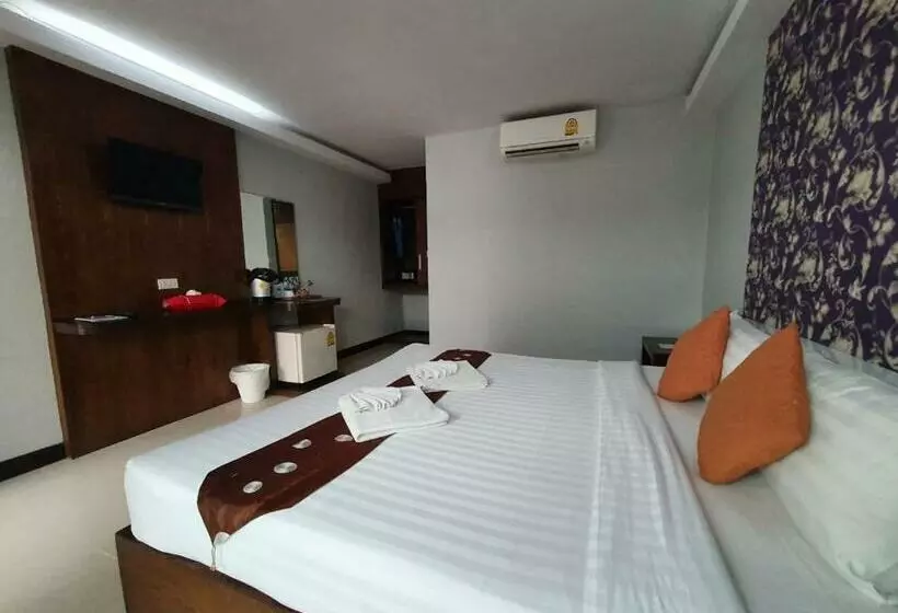 Quarto Deluxe, Ibiza Phi Phi