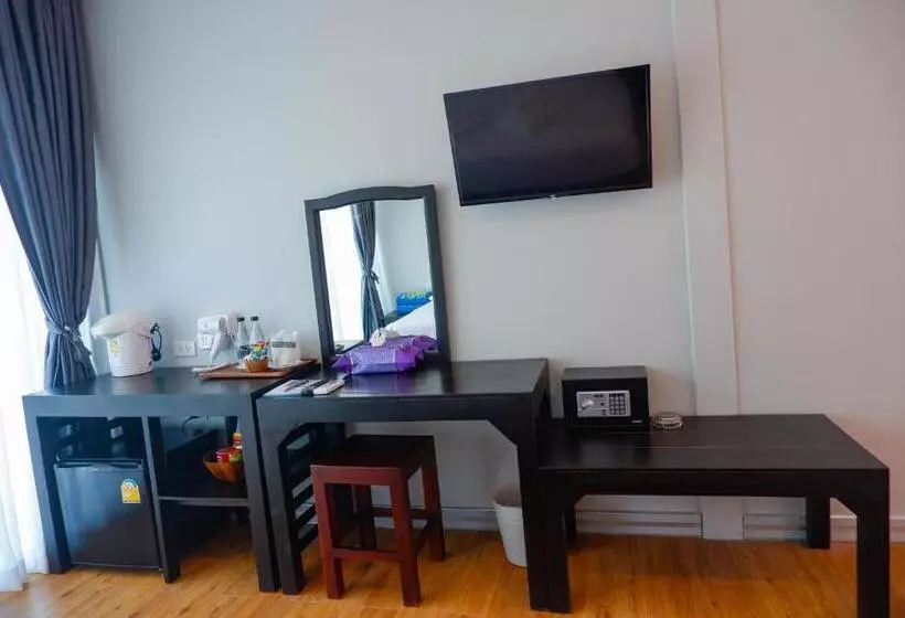 Quarto Estandar, Ibiza Phi Phi