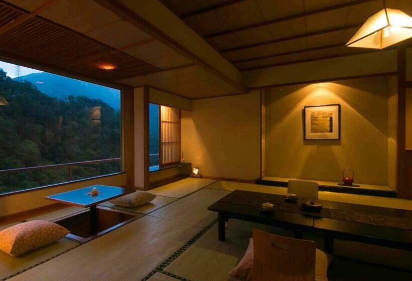 高级大房间, Ookawaso