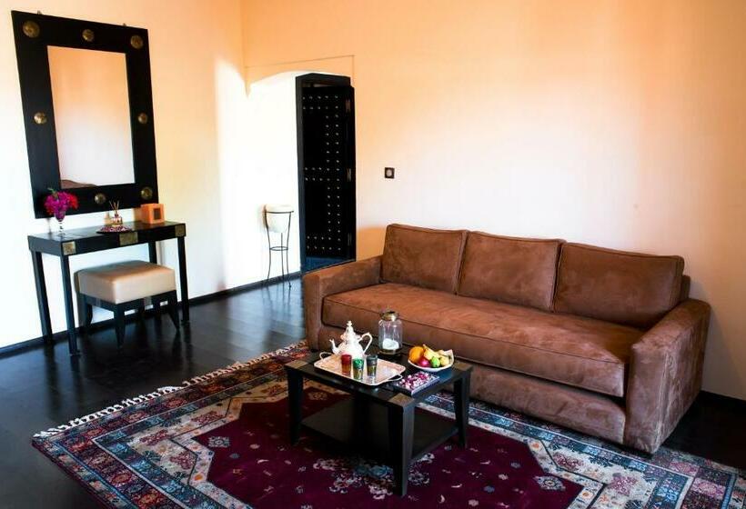 سوییت لوکس, Palais Masandoïa